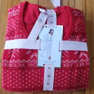 Victoria's Secret Women's 2 Piece Red Thermal Pajamas PJs Set NWT New